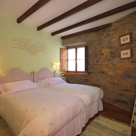 Semesterbostad Casa Rural Casa Mario